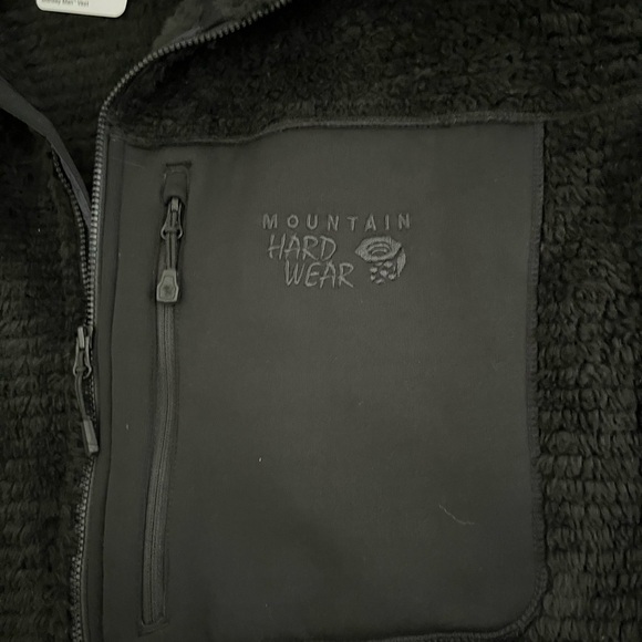 Mountain Hardwear
Polartec High Loft Vest - Men's 2XL - Picture 14 of 16